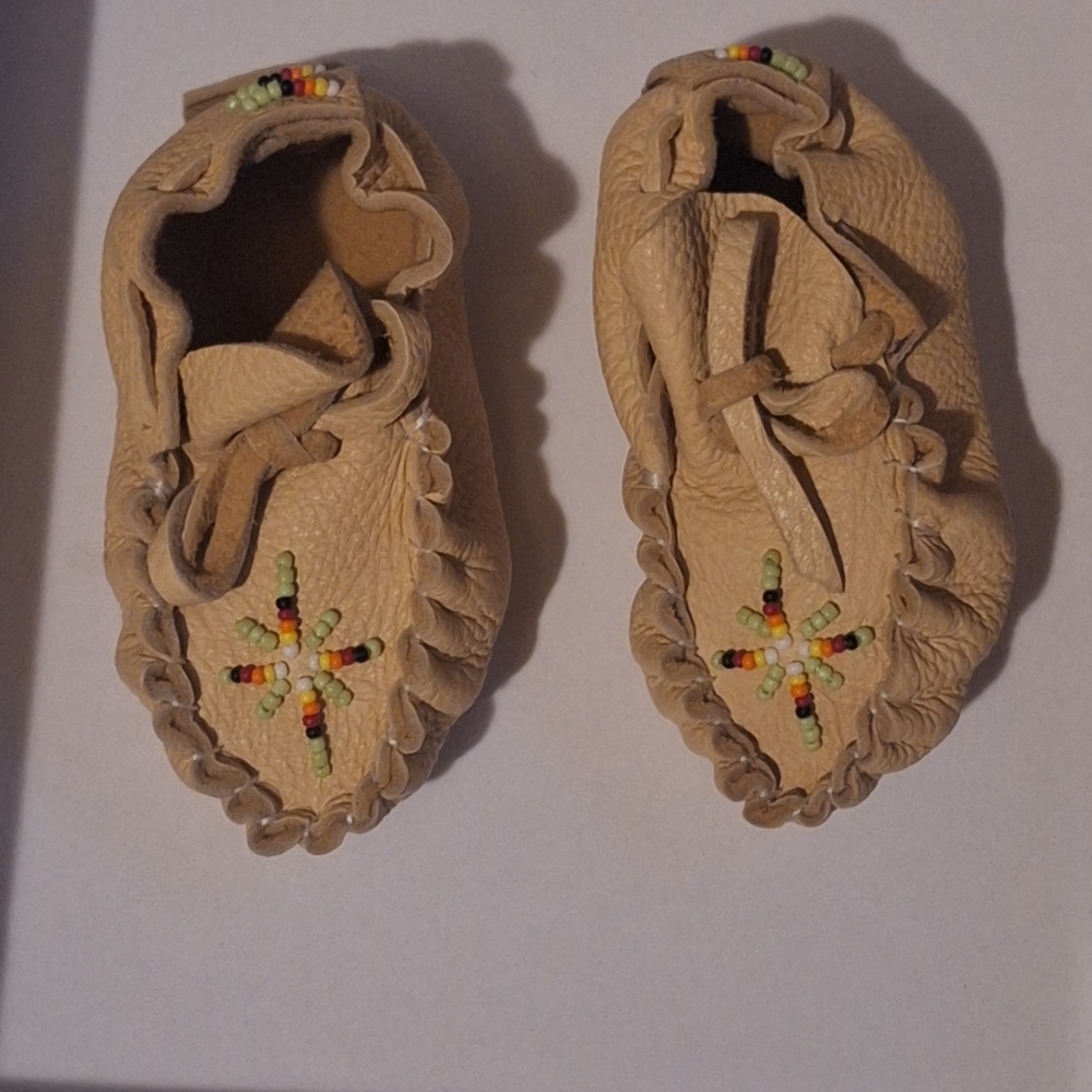 Tan Beaded Kids Moccasins